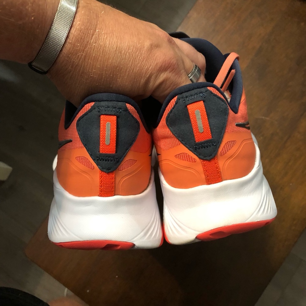 Women’s Saucony Guide 15 ‘Coral Orange/Navy size 10.5 - Picture 6 of 9